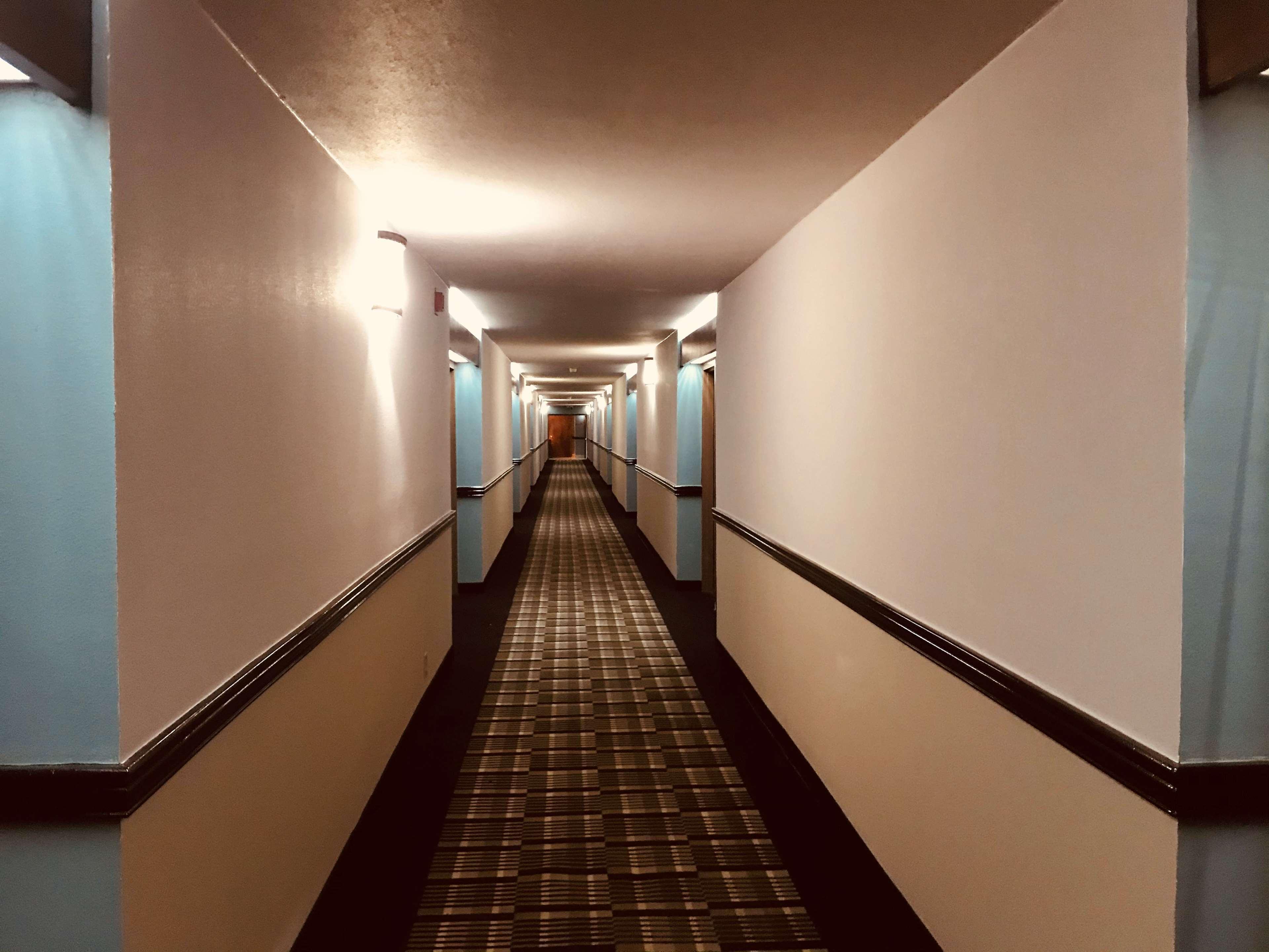 Surestay Plus Hotel By Best Western Гринвуд Экстерьер фото